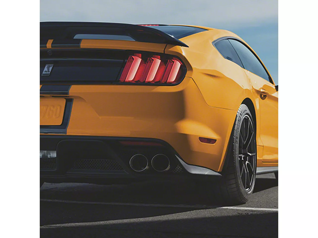 Ford Mustang Heckspoiler - Ford Performance GT350 GT500 MACH1 Heckspoiler mit Gurney Flap, Glanzschwarz (15-23 GT Fastback)